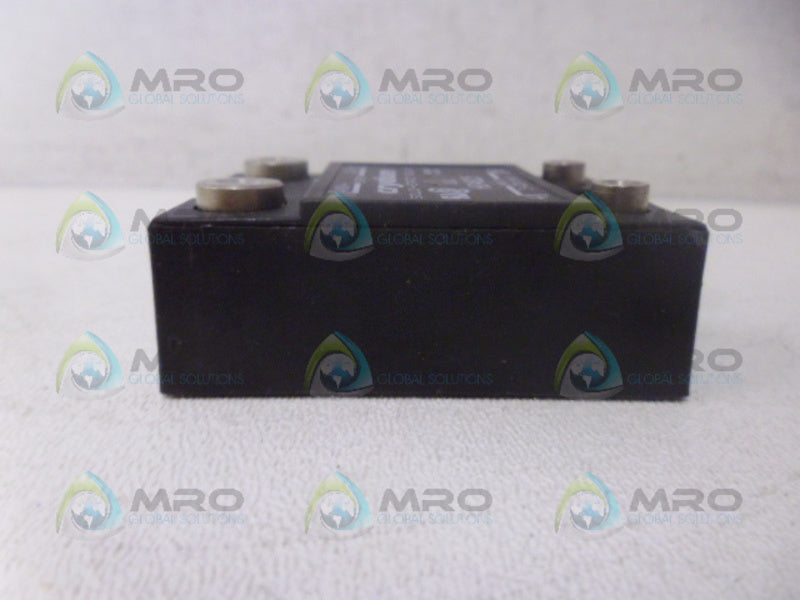 CRYDOM HD4825 SOLID STATE RELAY *NEW NO BOX*