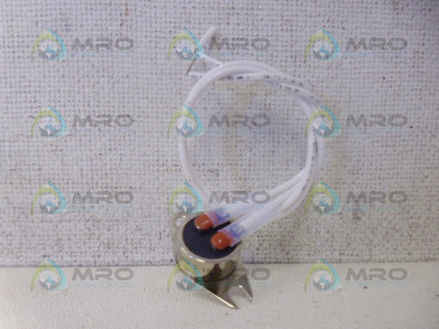 SLAUTTERBACK 13008-250 THERMOSTAT *NEW NO BOX*