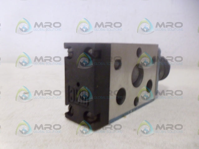 MAC 180001-123-0014 CONTROL VALVE W/ ROLLER LEVER *NEW IN BOX*