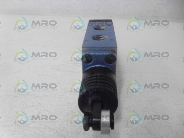 MAC 180001-122-0014 VALVE *NEW IN BOX*