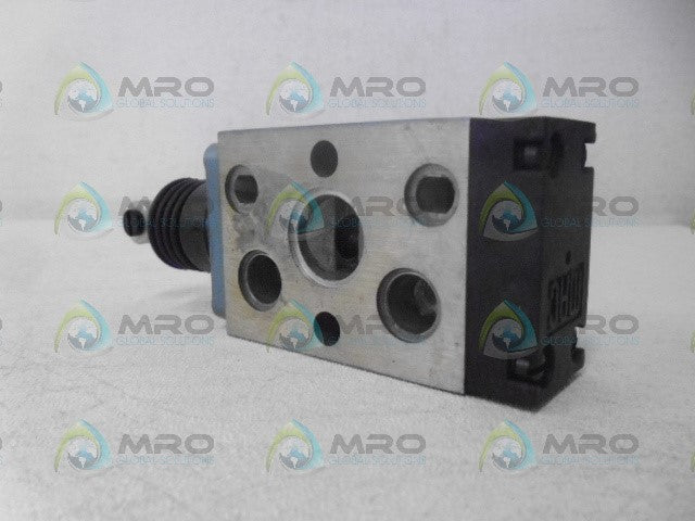 MAC 180001-122-0014 VALVE *NEW IN BOX*