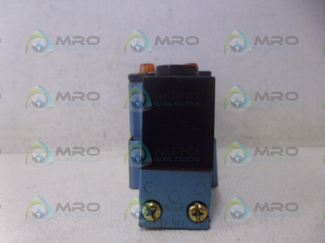 MAC 6233C-000-PM-111DA VALVE *USED*