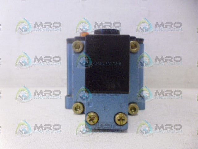 MAC 6533B-000-PM-111DA PNEUMATIC VALVE *USED*