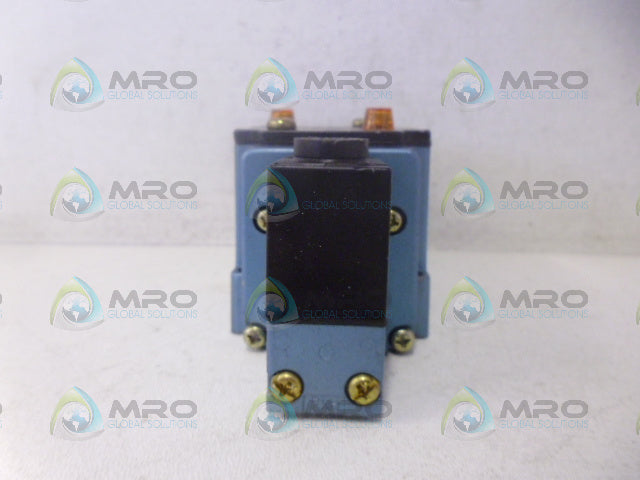 MAC 6323D-211-PM-111DA SOLENOID VALVE *USED*