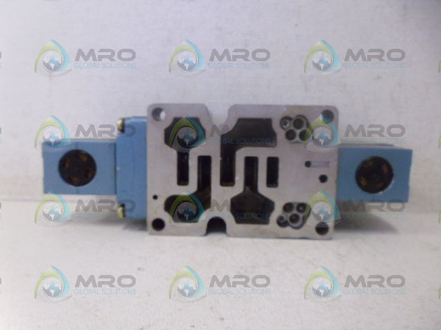 MAC 6323D-211-PM-111DA SOLENOID VALVE *USED*