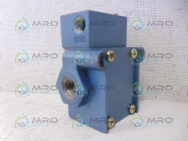 MAC 55B-11-RA VALVE *USED*