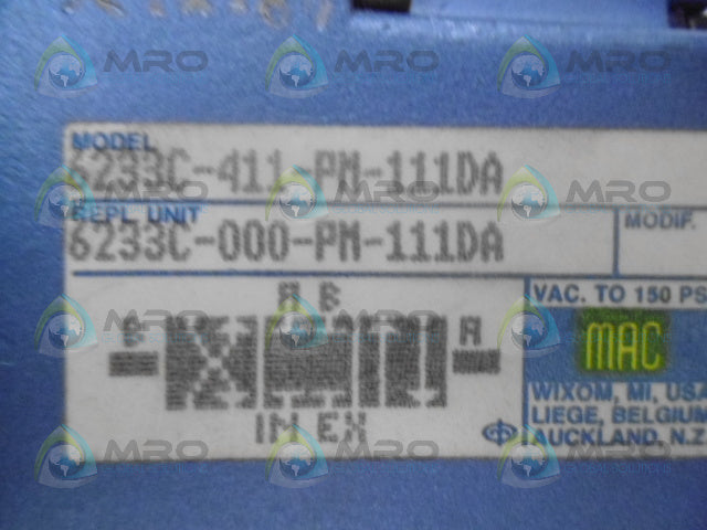 MAC 6233C-411-PM-111DA VALVE *NEW NO BOX*