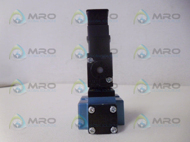 MAC 912B-PM-591JM AIR VALVE *NEW IN BOX*