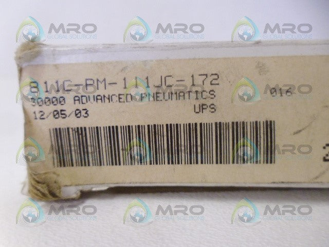 MAC 811C-PM-111JC-172 VALVE *NEW IN BOX*
