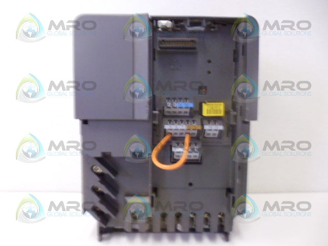 SIEMENS 6ES6420-2AD22-2BA1 MICROMASTER420 (AS PICTURED) *USED*