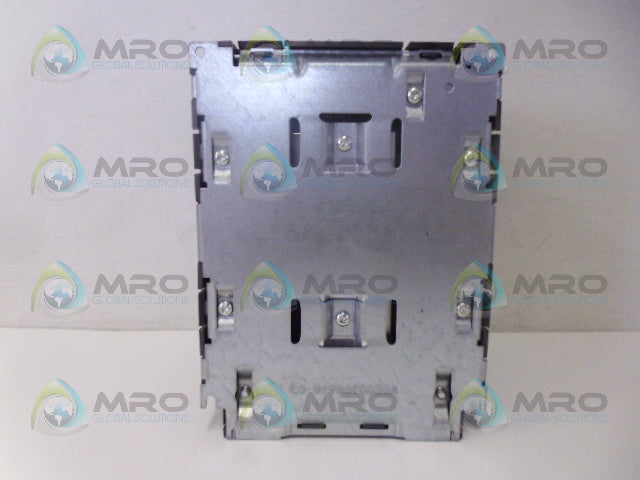 SIEMENS 6ES6420-2AD22-2BA1 MICROMASTER420 (AS PICTURED) *USED*