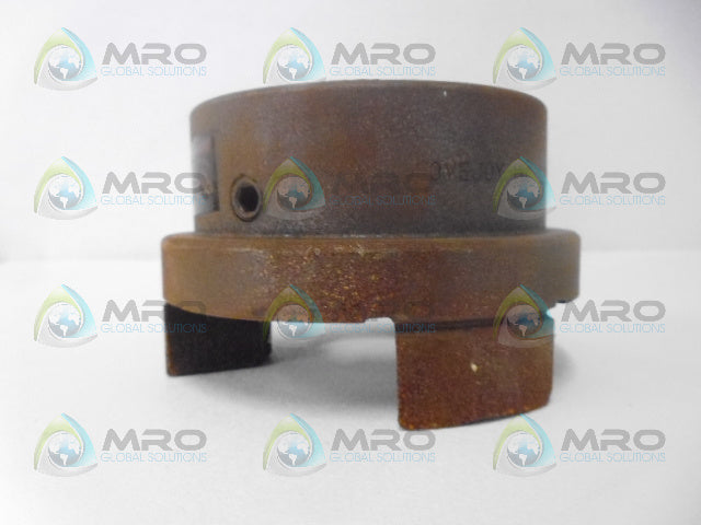 LOVEJOY L-225 HALF COUPLING 1.875 *USED*