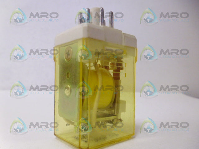 IDEC RR2P-U RELAY 24VDC *NEW NO BOX*