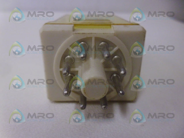IDEC RR2P-U RELAY 24VDC *NEW NO BOX*
