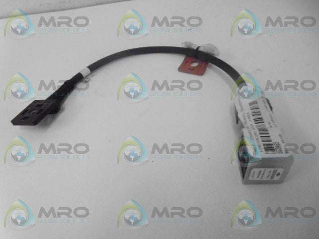 CANFIELD MCCR-12130-10 CONNECTOR *NEW NO BOX*
