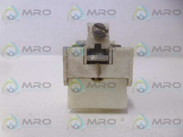 CUTLER HAMMER J02 AUXILIARY CONTACT*USED*