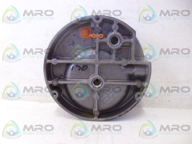 DWYER 2008 PRESSURE GUAGE (0-8) (AS PICTURED)  *USED*