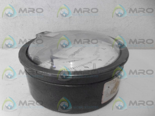 DWYER 2008 PRESSURE GUAGE (0-8) (AS PICTURED)  *USED*