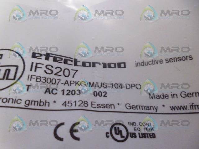 IFM EFECTOR IFS207 INDUCTIVE PROXIMITY SENSOR *NEW IN FACTORY BAG*