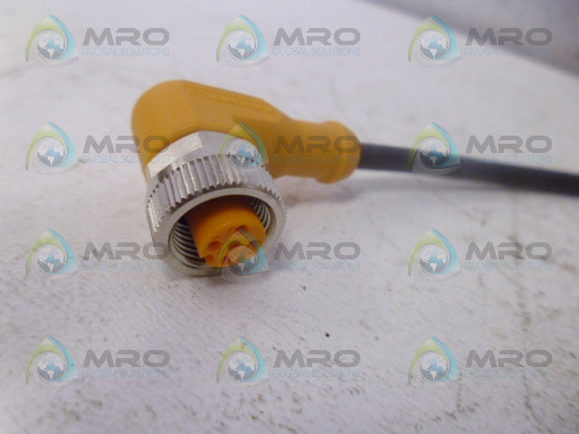 IFM EFECTOR EVC086 SOCKET FOR SENSORS W/ M12 CONNECTOR *NEW NO BOX*