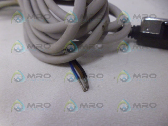 SMC D-F5PL SOLID STATE AUTO SWITCH *NEW NO BOX*