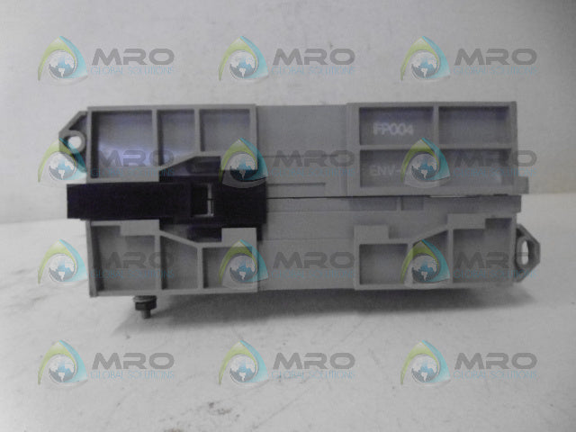 ALLEN BRADLEY 1791-8AC SER. B I/O BLOCK MODULE *USED*