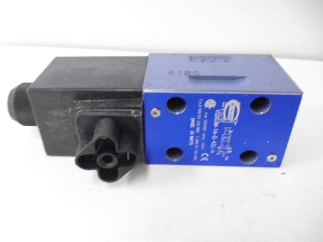 CONTINENTAL HYDRAULICS VSD03M-1A-G-42L-A HYDRAULIC VALVE *NEW IN BOX*