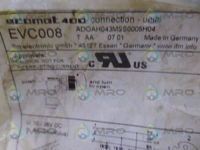 IFM EFECTOR EVC008 SOCKET FOR SENSORS W/ M12 CONNECTOR * NEW IN FACTORY BAG *