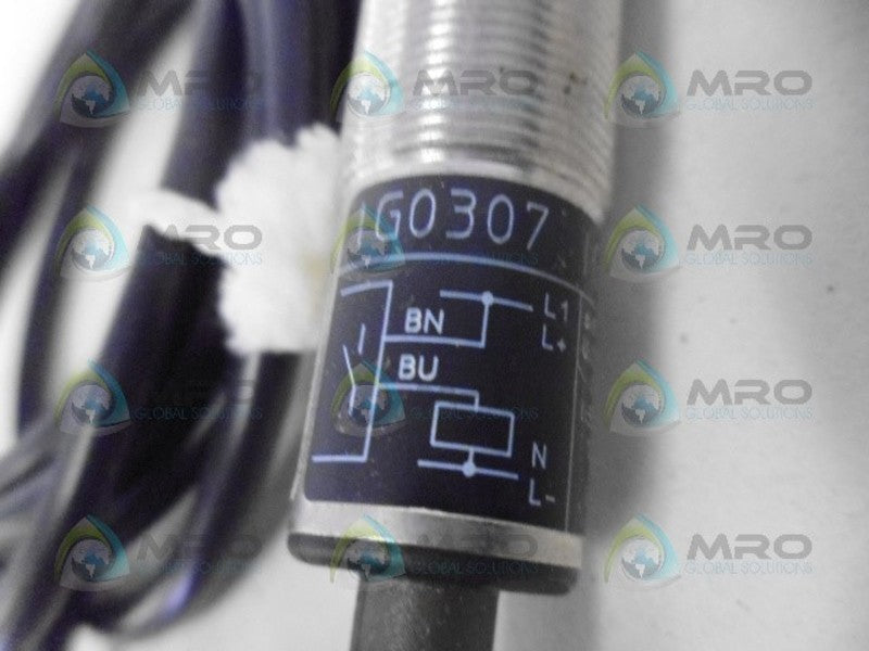 IFM EFECTOR IG0307 INDUCTIVE PROXIMITY SENSOR *NEW IN BOX*