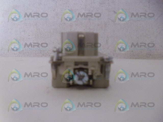 EPIC 10197000 RECEPTACLE *NEW NO BOX*