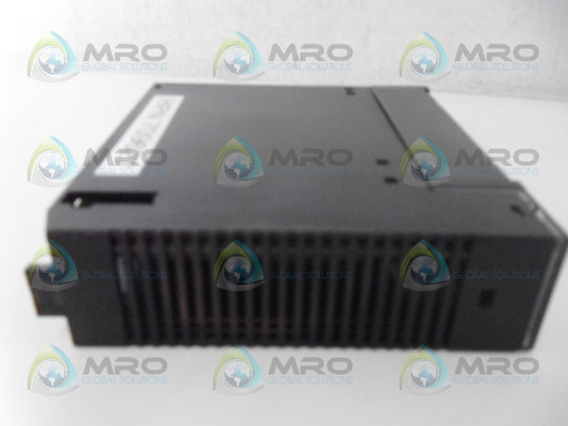 GE FANUC IC693MDL742E OUTPUT MODULE *NEW NO BOX*