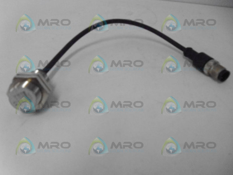 BALLUFF BES 516-326-E4-C-S4-00.2 INDUCTIVE SENSOR  *NEW NO BOX*