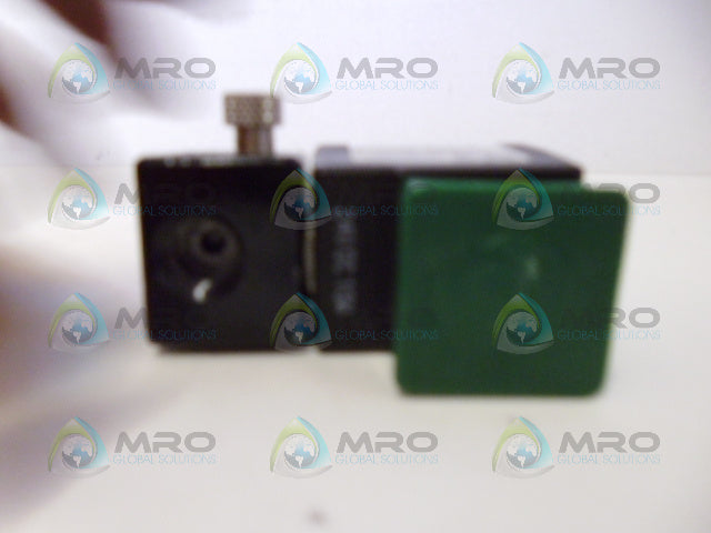 NUMATICS 9-4200-070 SOLENOID VALVE *NEW NO BOX*