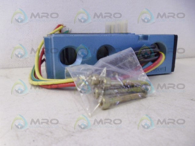 MAC 6200C-213-00-11 VALVE BASE *NEW NO BOX*