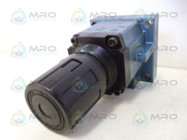 MAC PR65A-01AA PRESSURE REGULATOR *USED*