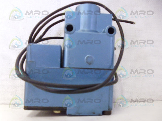 MAC 225B-115AAAA SOLENOID VALVE *NEW NO BOX*
