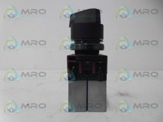 METAL WORK VME2-00 PUSH BUTTON *NEW NO BOX*