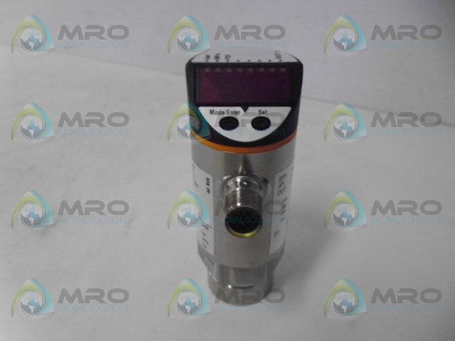 IFM EFECTOR PN5202 PRESSURE SWITCH *NEW IN BOX*