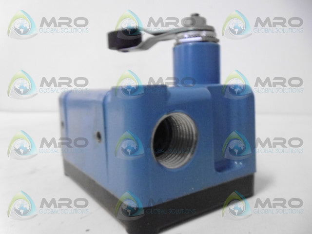MICROSWITCH EX-AR EXPLOSION PROOF LIMIT SWITCH *NEW IN BOX*