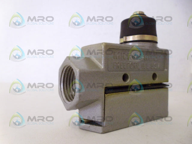 MICROSWITCH BZE6-2RN7 (GREY) *NEW IN BOX*