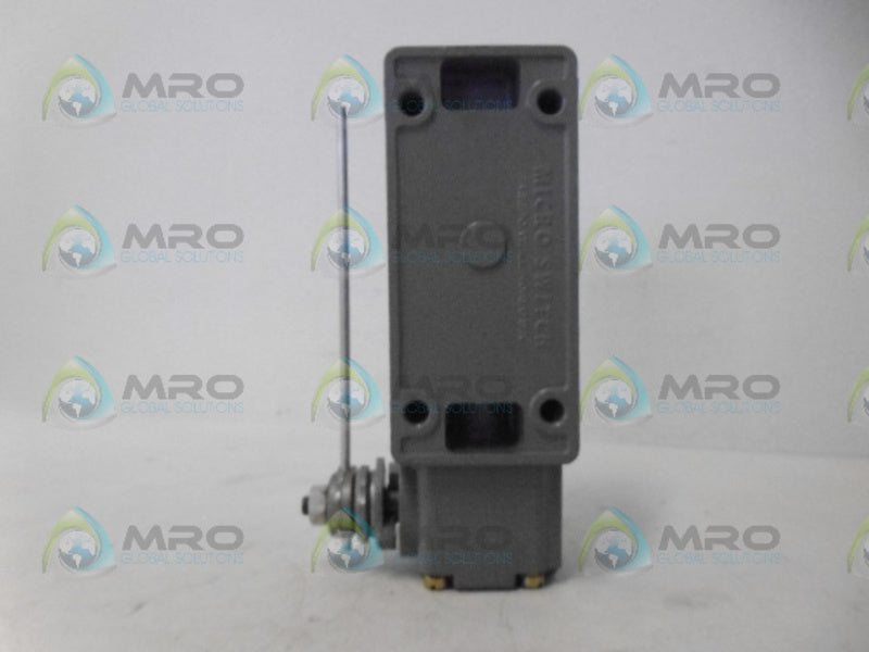MICRO SWITCH 51ML10 *NEW NO BOX*