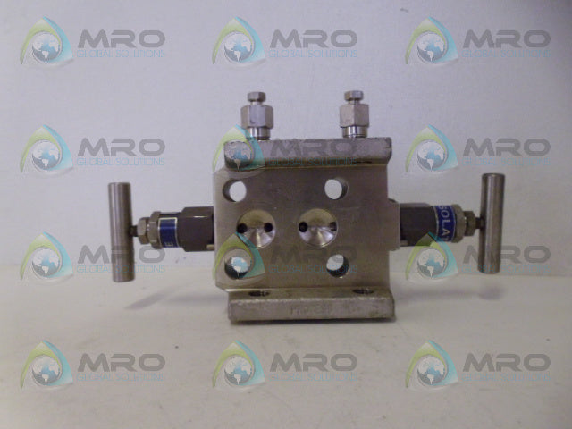 ROSEMOUNT C305151122-0000 TRANSMITTER MANIFOLD *USED*