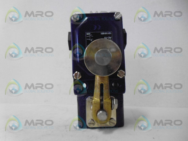 SCHMERSAL M2L-035-11Z-M20 LIMIT SWITCH *NEW NO BOX*