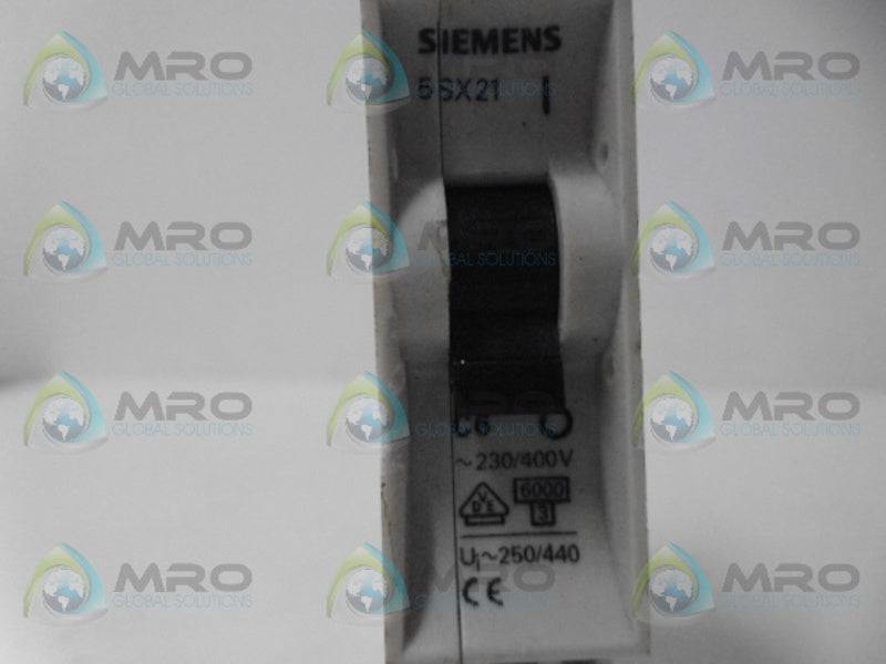SIEMENS 5SX2106-7 CIRCUIT BREAKER 6A *USED*