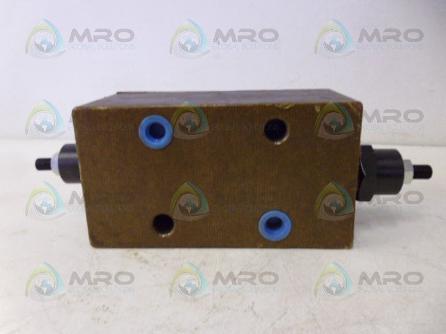 VICKERS DGMC2-5-AB-FW-BA-FW-30 PRESSURE RELIEF VALVE *NEW NO BOX*