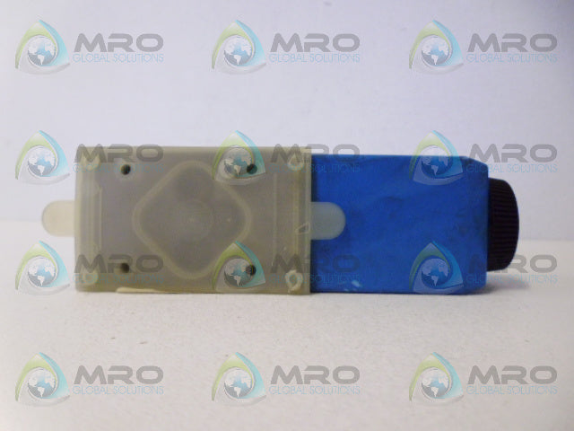 VICKERS KCG-3-100D-Z-M-U-HL1-10 VALVE *NEW NO BOX*