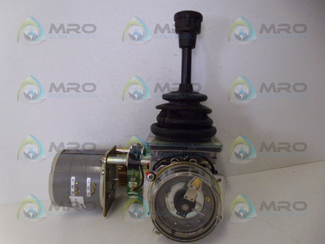 SPOHN & BURKHARDT KVNS011FN18AK VR CRANE JOYSTICK *USED*