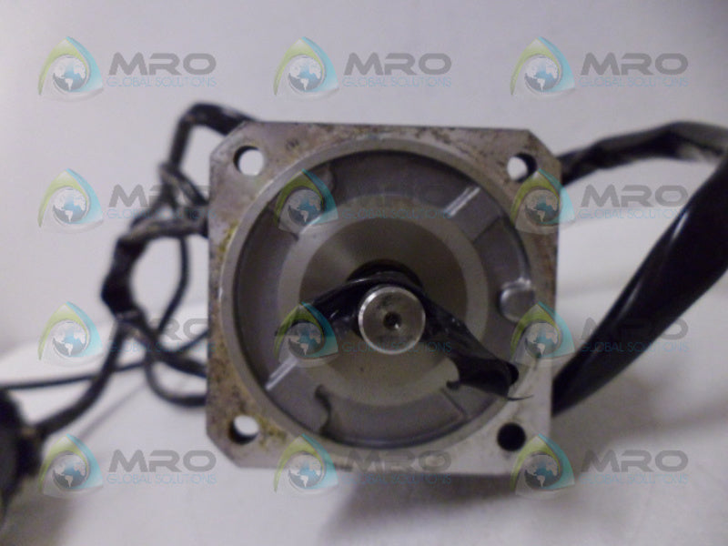 BALDOR BSM1R-04-40-B5 MOTOR  UNMP