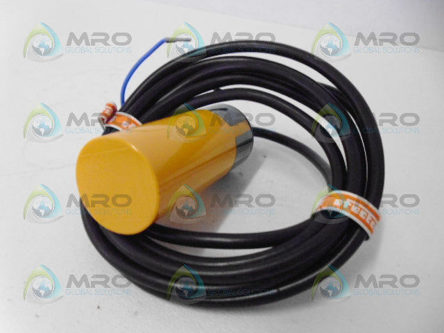 IFM EFECTOR KB5001 KB-3020-ANKG PROXIMITY SWITCH *NEW IN BOX*