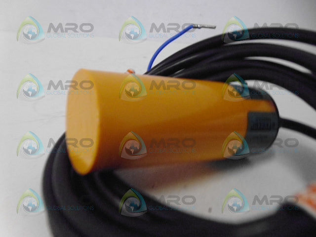 IFM EFECTOR KB5001 KB-3020-ANKG PROXIMITY SWITCH *NEW IN BOX*